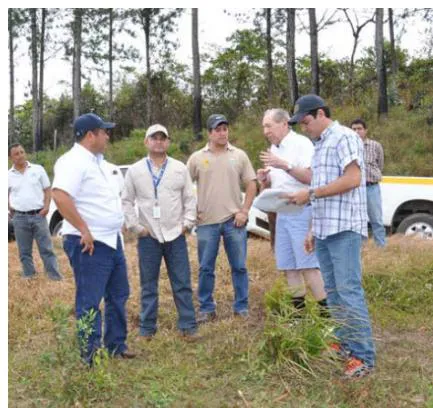 Figura 6: [1] Señor Lira, dueño del terreno donado a la Universidad Tecnológica de Panamá