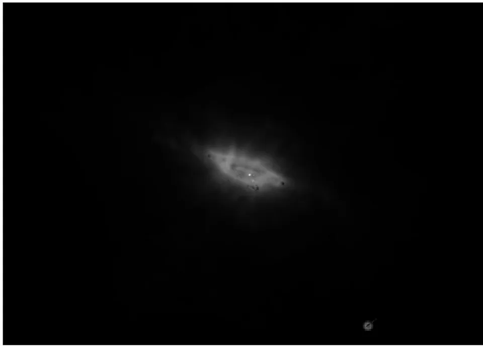 Figure 3: The black hole seed and white hole seed on NGC 3034.