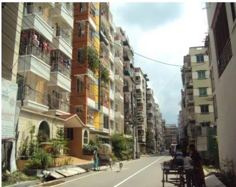 Figure 14: Closely juxtaposed buildings forming uniform skyline.