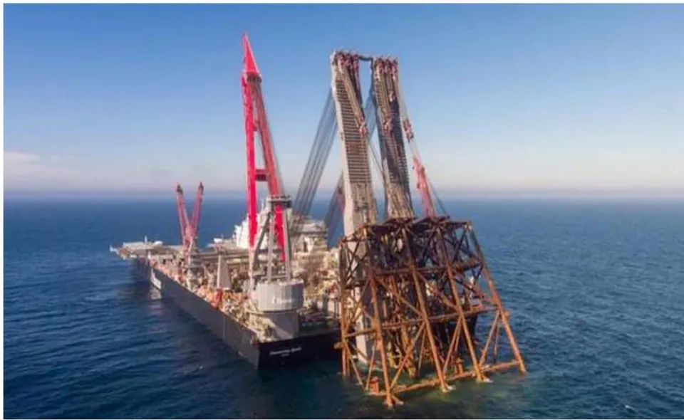 Figure 2: Pioneering Spirit Removing the Ninian Jacket (Source, Allseas)