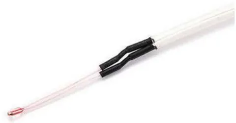 Fig. 7: Resistencia calentadora junto a bloque de aluminio que funde el plastico PET